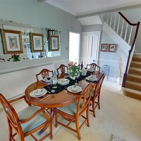 Holiday home Scalby Sleeps 8 Wifi *