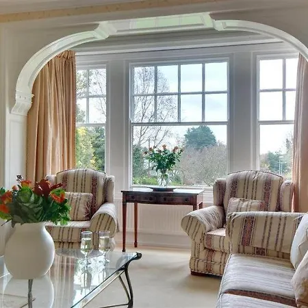 Scalby Sleeps 8 Wifi * Scalby (North Yorkshire)