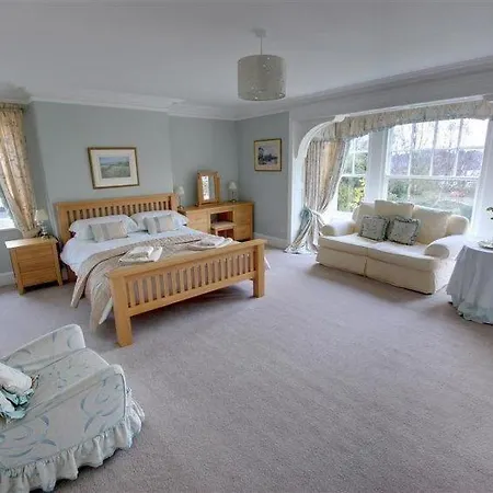 Scalby Sleeps 8 Wifi * Scalby (North Yorkshire)
