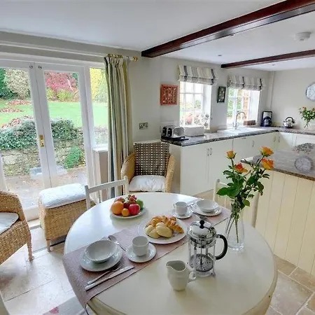 Holiday home Scalby Sleeps 8 Wifi Scalby (North Yorkshire)