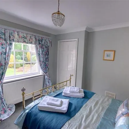 Scalby Sleeps 8 Wifi